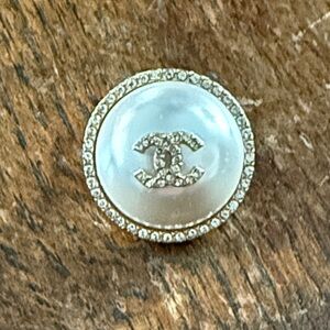 CHANEL Gold and Cream Pearl Scarf Ring